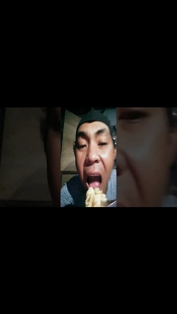 Buka puasa sama mie rebus, Alhamdulillah.