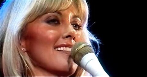 Olivia Newton John - Hopelessly Devoted To You - 1971