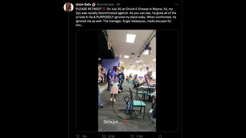 Chuck E Cheese Racism 😱 Little Black Girl Suffer Racism After Chuck E Cheese Mascot Avoids High Five