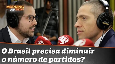 Paulo Mathias e Heni Cukier: o descrédito dos políticos e dos partidos no Brasil