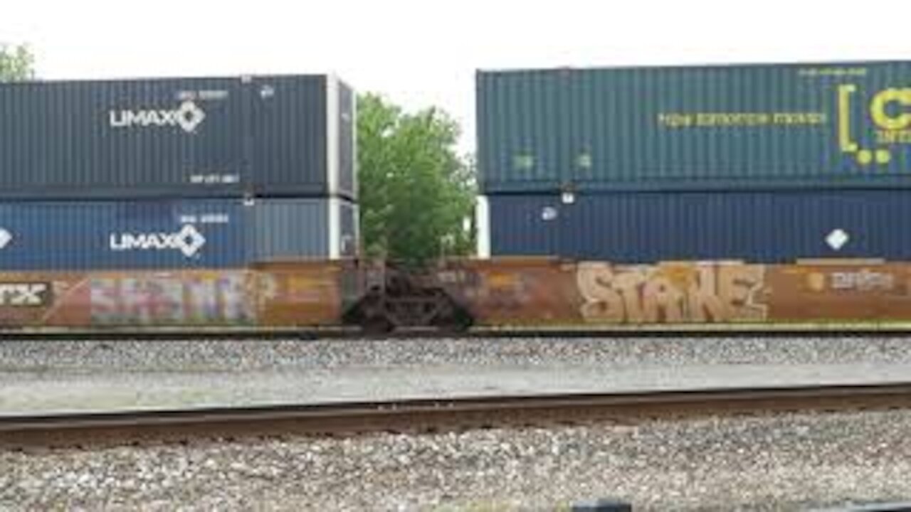 CSX Intermodal Double-Stack Train from Fostoria, Ohio September 1, 2020