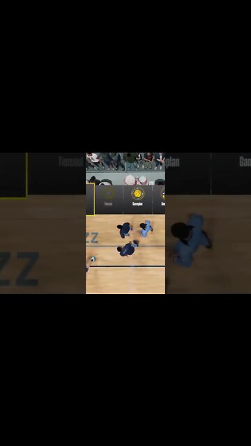 Shaq with the buzzer beater 3. #nba2k23 #nba #shaq #3pointers #buzzerbeater #viral