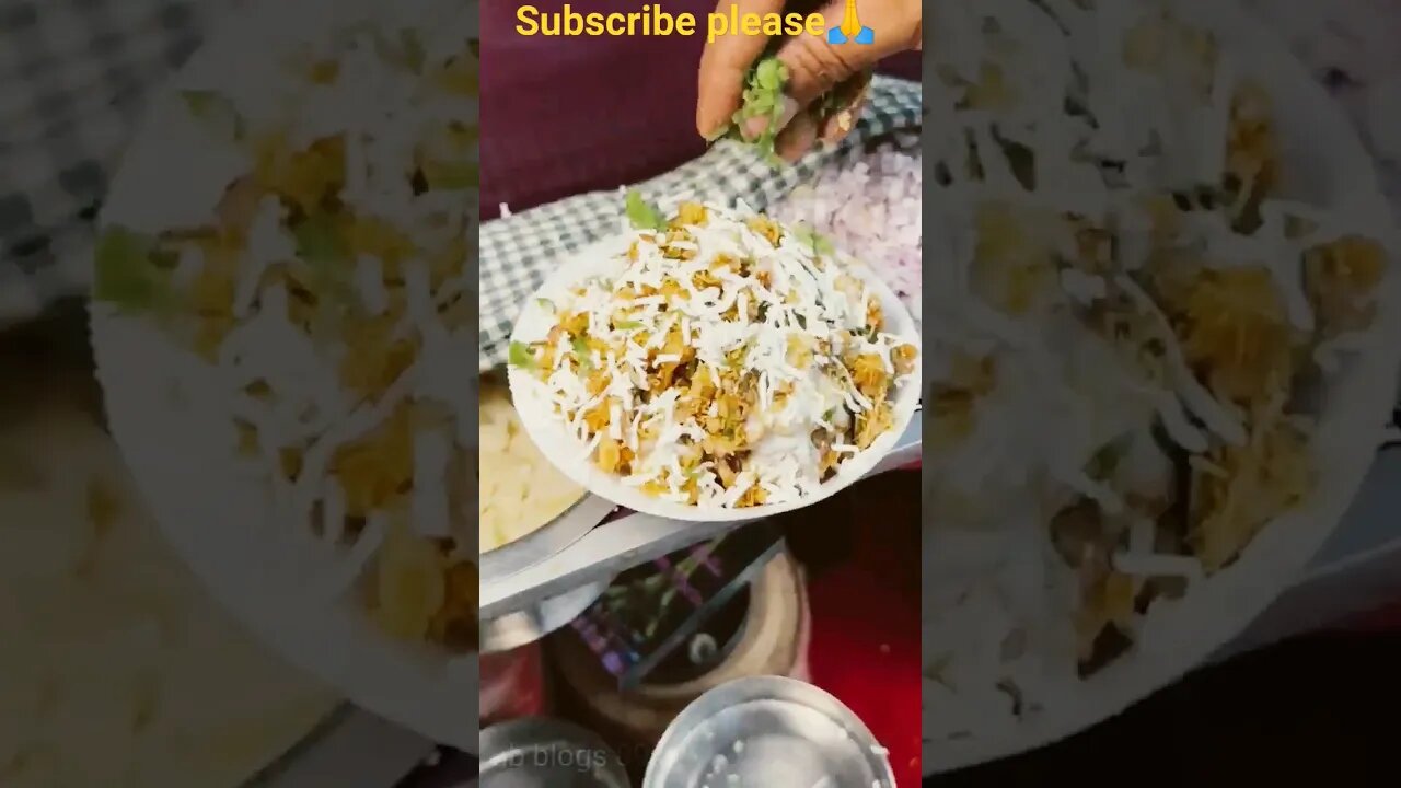 bhel पुरी देखो 😱#streetfood #viral #blogs #foodshorts #funny #newfoodvlog #shorts #bhelpuri