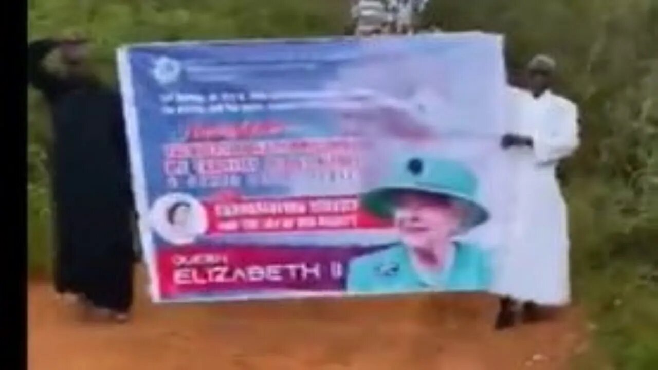 La défunte reine Elisabeth est maintenant la nouvelle déesse d’une pseudo église du Cameroun?!?