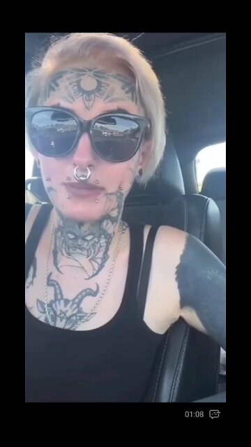 why she can't find a job indeed!