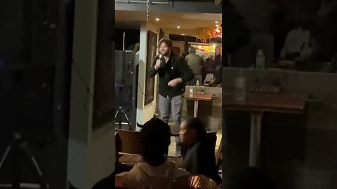 That girl's reaction to the joke is EVERYTHING #Shorts