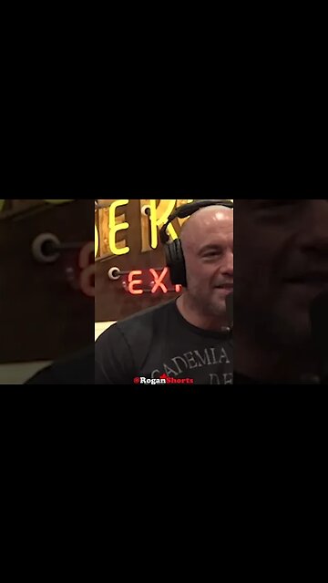 Joe Rogan and Dave Portnoy on Hustler's University LOL