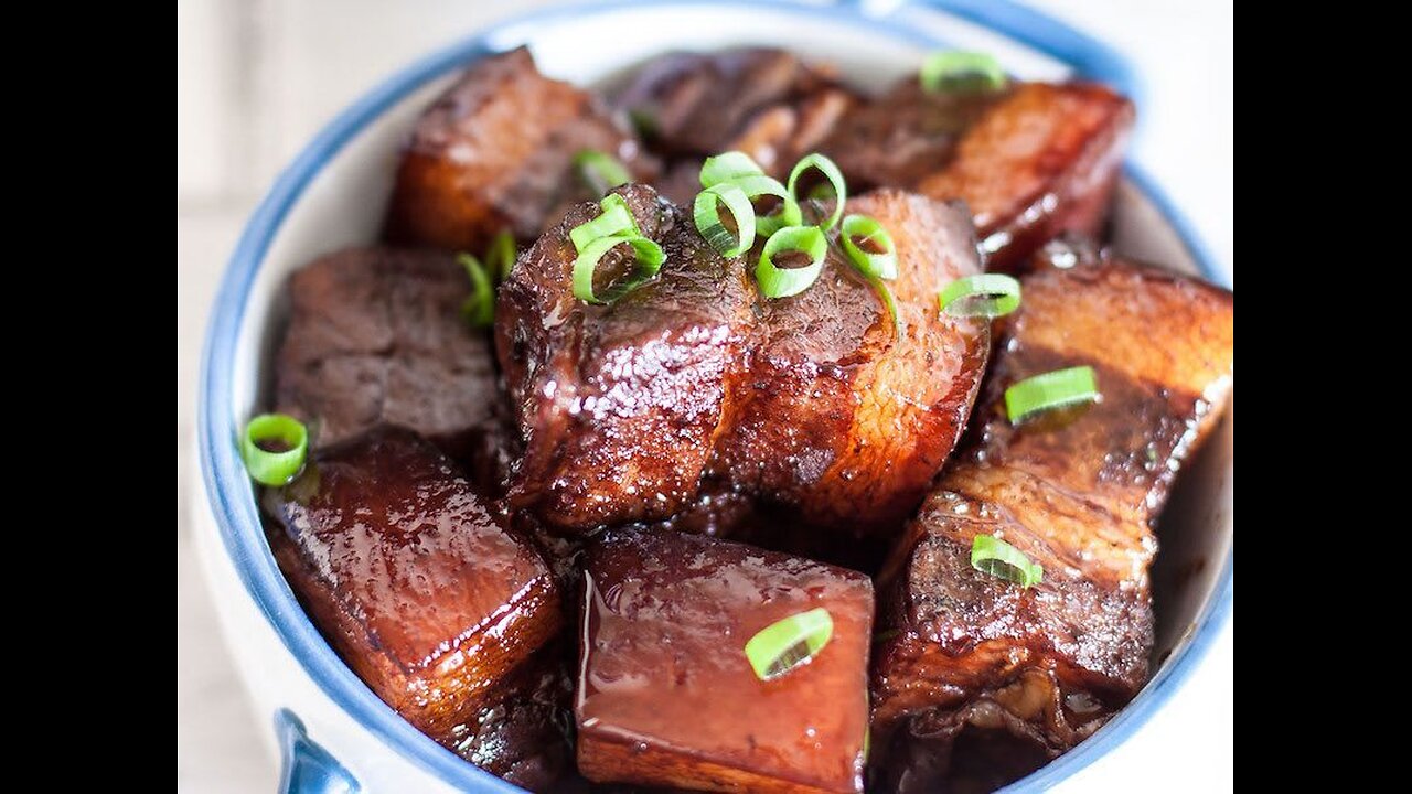 Chinese Red Braised Pork Belly 中国红烧肉