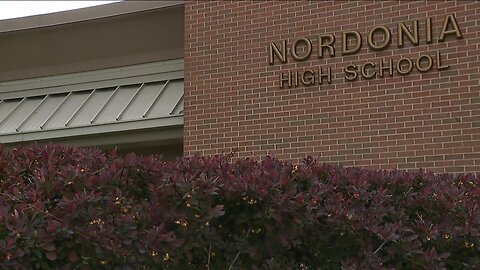 Nordonia High School using drive-in theatre to create graduation ceremony for seniors