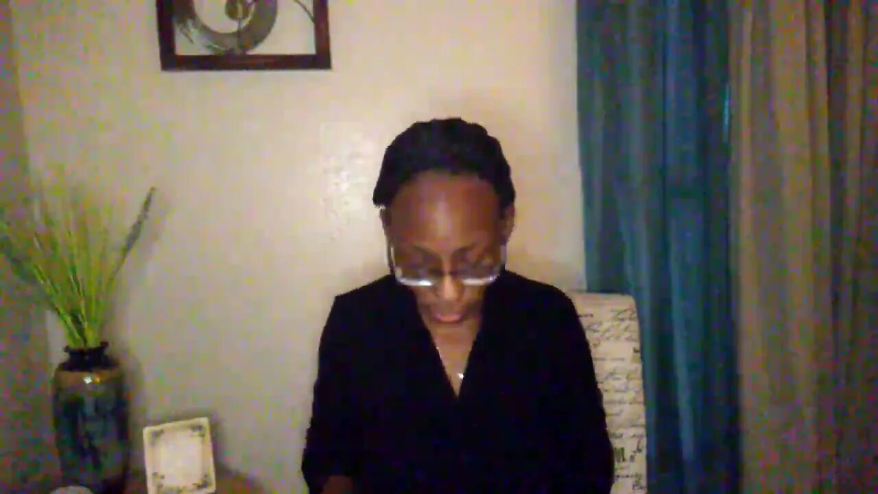 Running pass y'all something's the Lord showed me. Remember He said pressure! Links at👇🏽