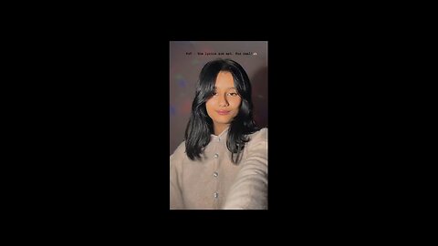 Indian girl singing - Pyaar Tune Kya Kiya 🤧❤️