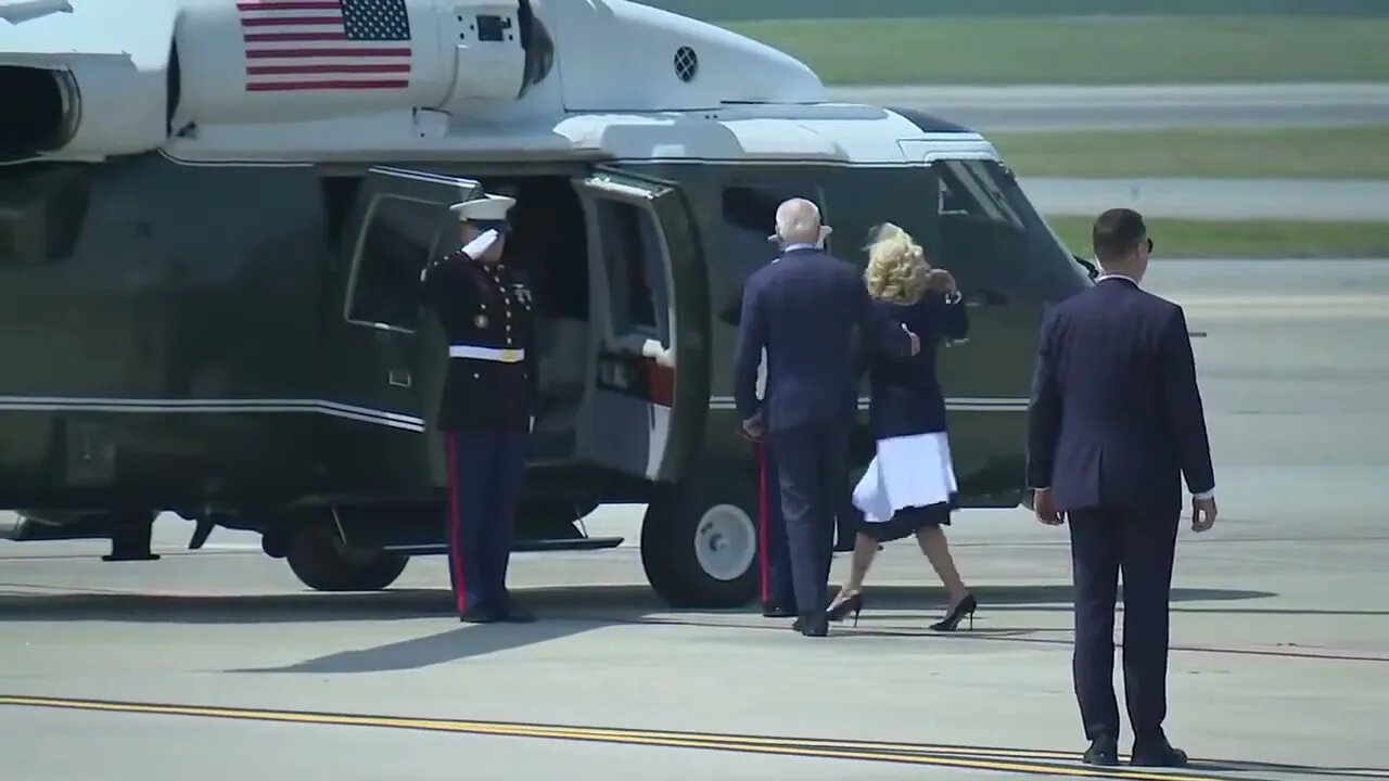 Joe Biden Lands In North Carolina, Offers Marine A Pathetic, Half-Hearted Salute