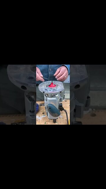 Using a Router #shorts