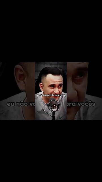 ASSALTANTE ABORDADO NA FRENTE DE CASA E CHEIO DE VAGABUND0