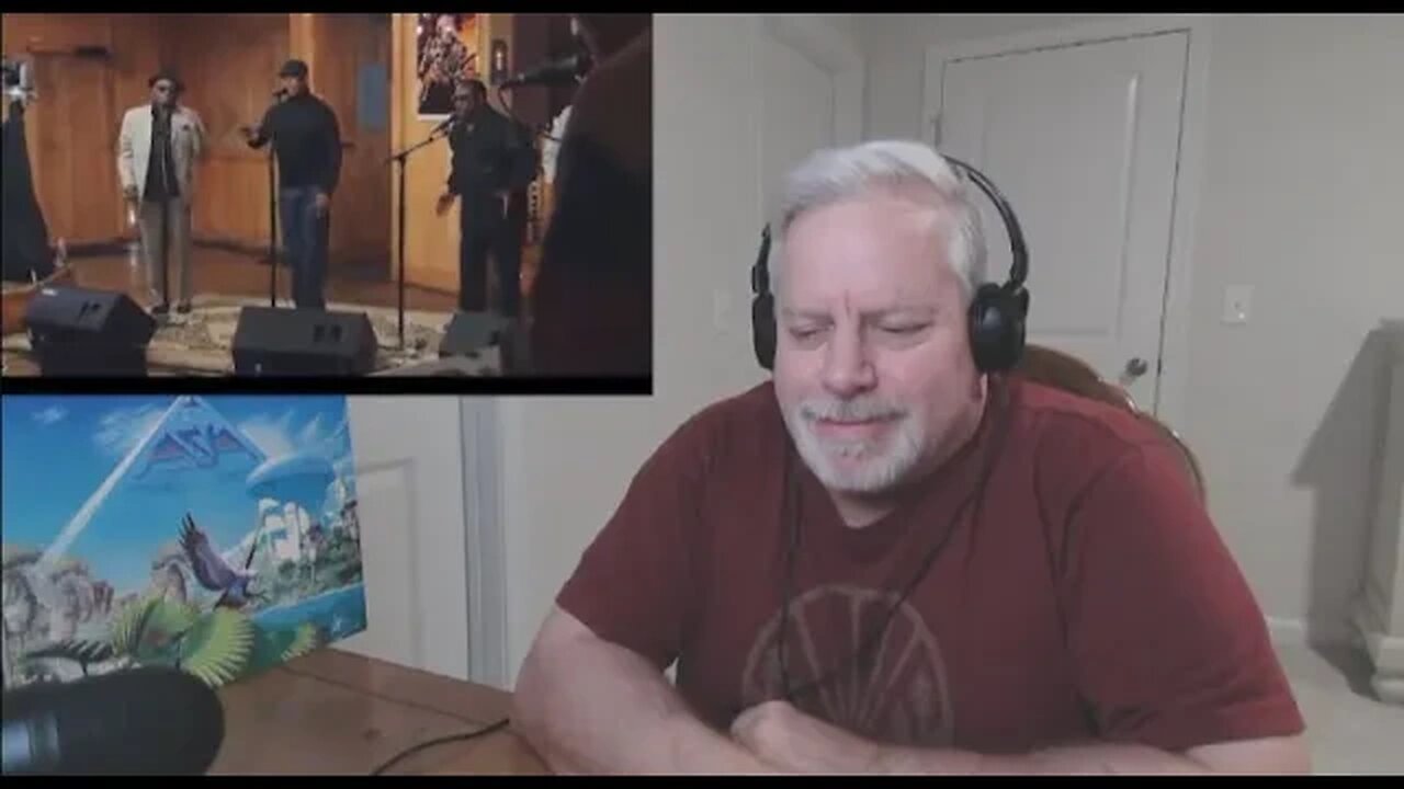 The O'Jays - Backstabbers (Live From Daryl's House) REACTION