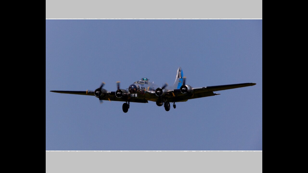 B-17 bomber Sentimental Journey in Queensbury,NY 2014