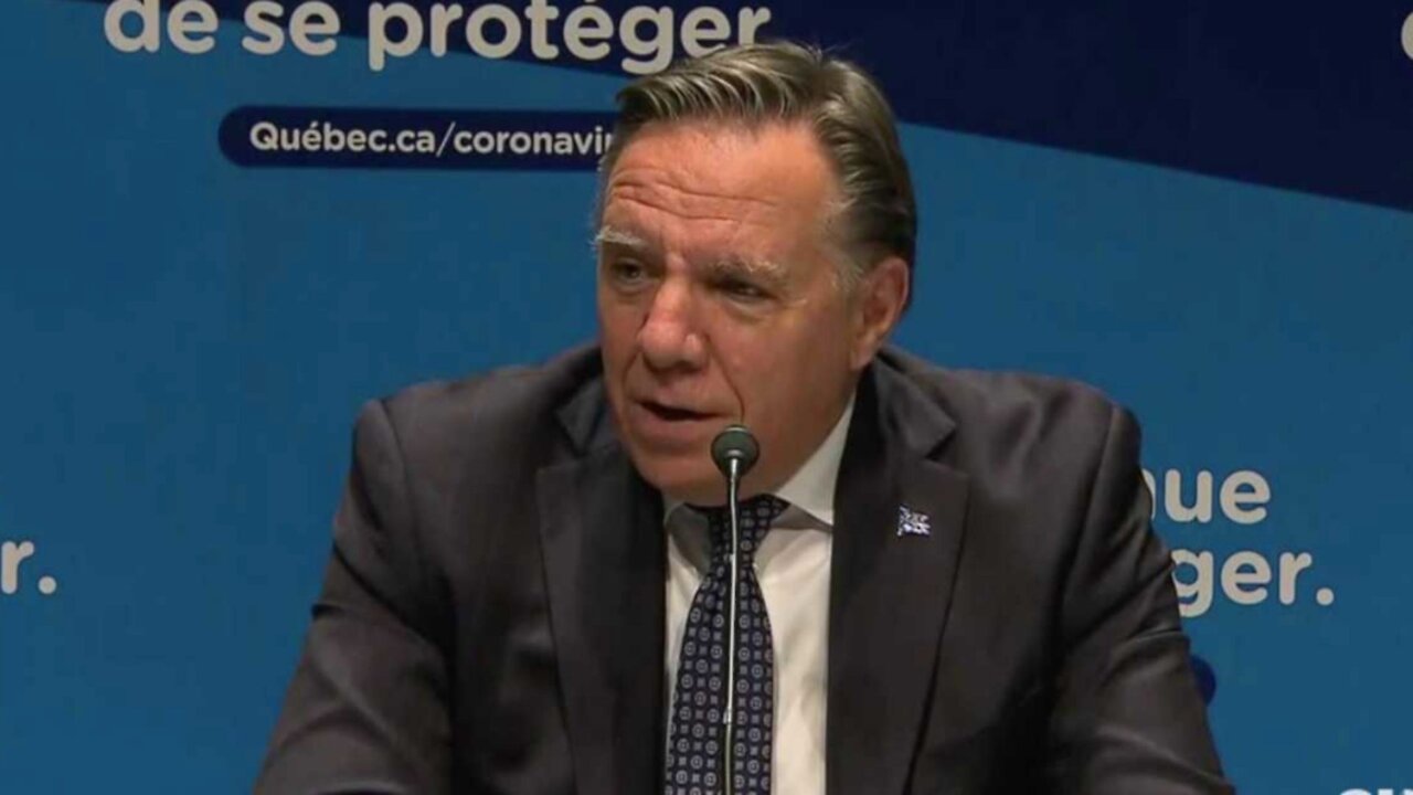 François Legault confirme que les enfants pourront fêter l'Halloween, mais pas les adultes