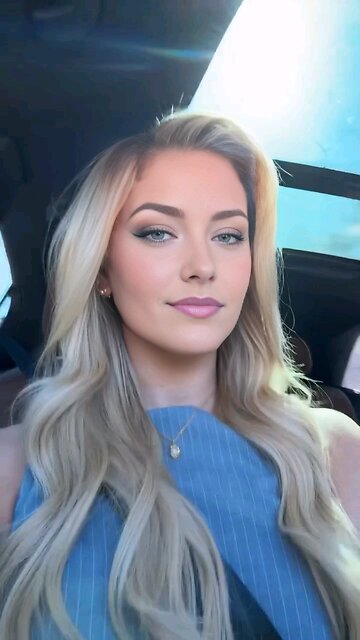 Loving myself today ❤️💓💗 #selflove #beautyconfidence #glowup #confidentwoman #beyourself