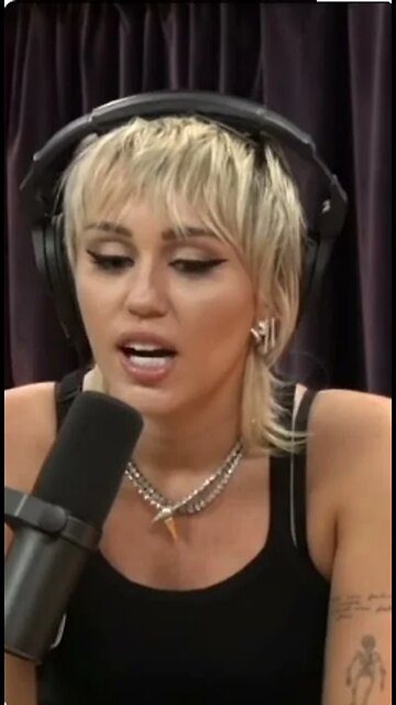 Joe Rogan goes crazy and attacks Miley Cyrus!!!! 🤮 #justiceforactman