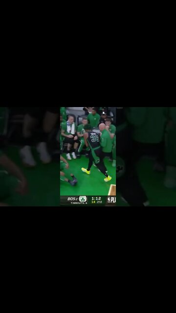 Marcus Smart leaves the game with a shoulder injury 😮🙏 #shorts