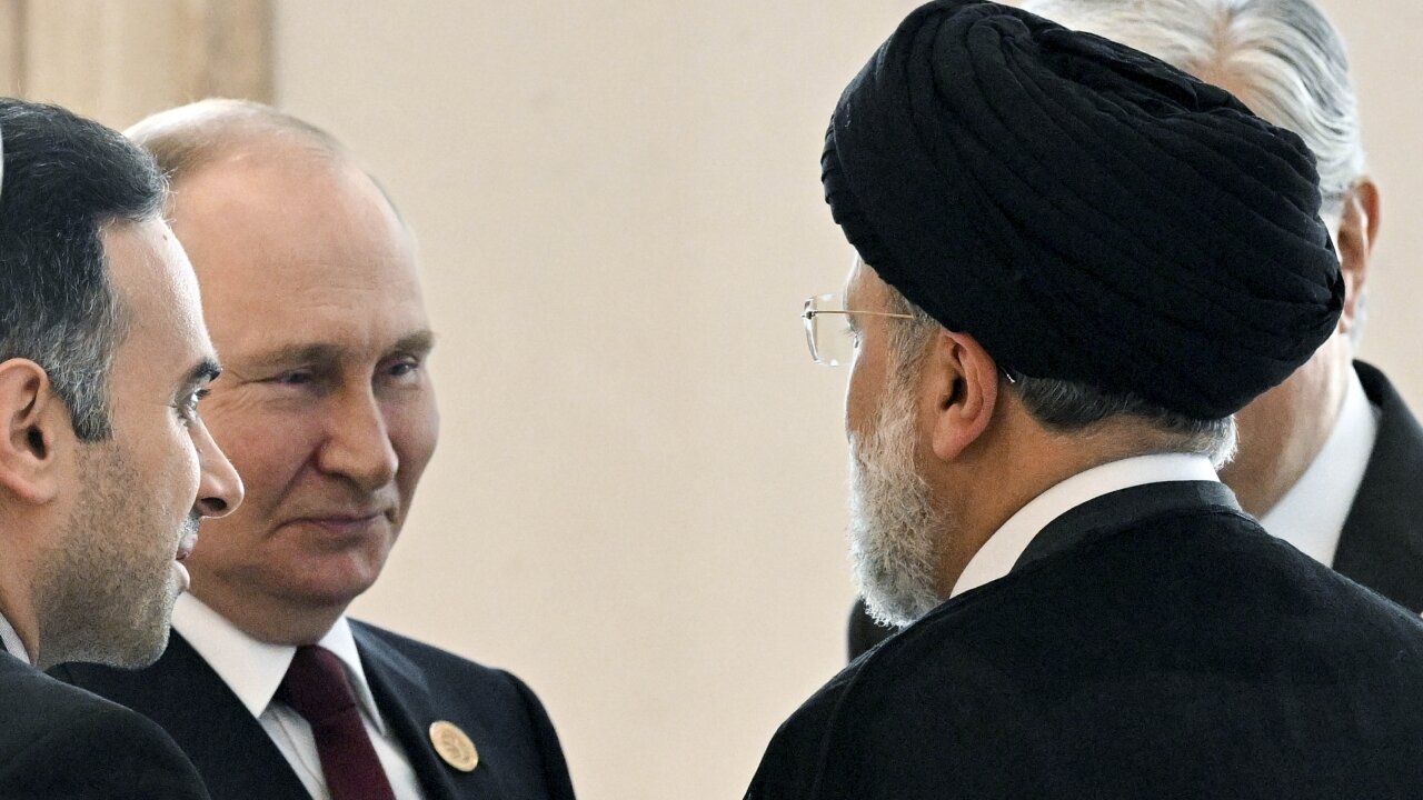 Putin Heads To Tehran To Meet With Leaders Of Iran, Turkey