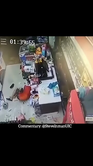 China: Robber scores complimentary bottle service