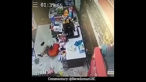 China: Robber scores complimentary bottle service