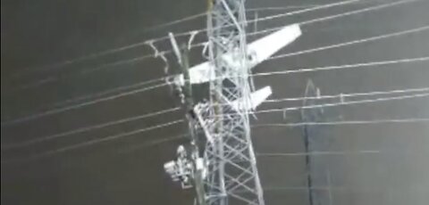 UPDATE: Rescue Operation Currently Underway to Rescue the Pilot and 2 Passengers from Power Lines