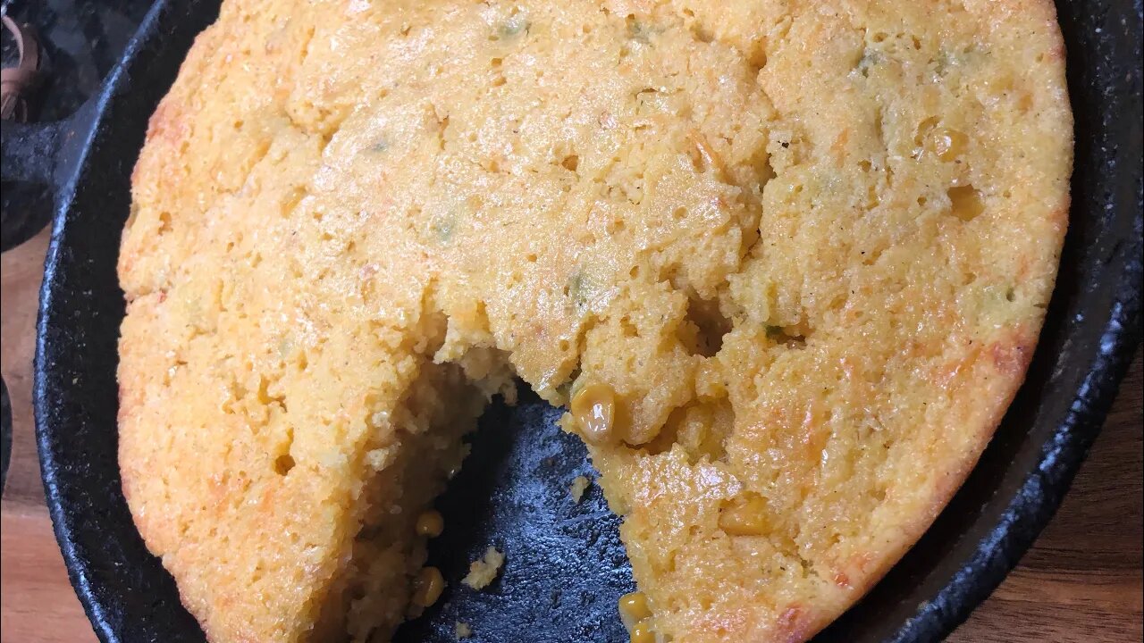 Jalapeño Cheddar Skillet Cornbread| 40 year old skillet