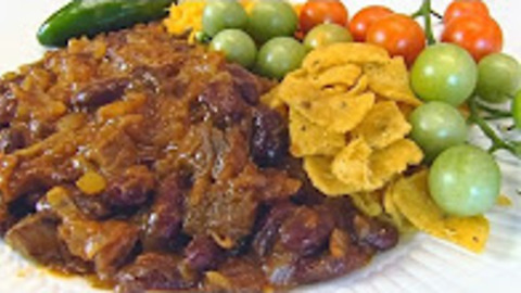 Betty's spicy chili casserole