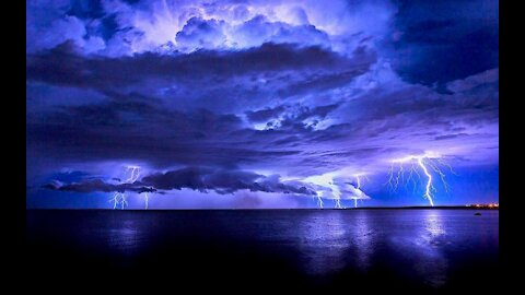 10 Hours Of Tornado Twister Sounds For Deep Sleep - Fade To Black Dark Screen - Relaxing White Noise