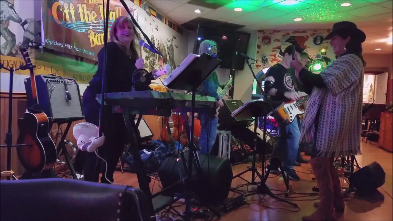 102 stuck in the middle