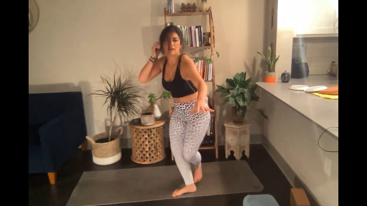 Watch Mayra Leal Cool Movements | Healing Through Dance