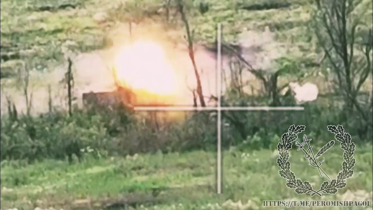 Ukrainian (Swedish) CV9040 destroyed by a RPG in the Svatovo-Kremennaya area