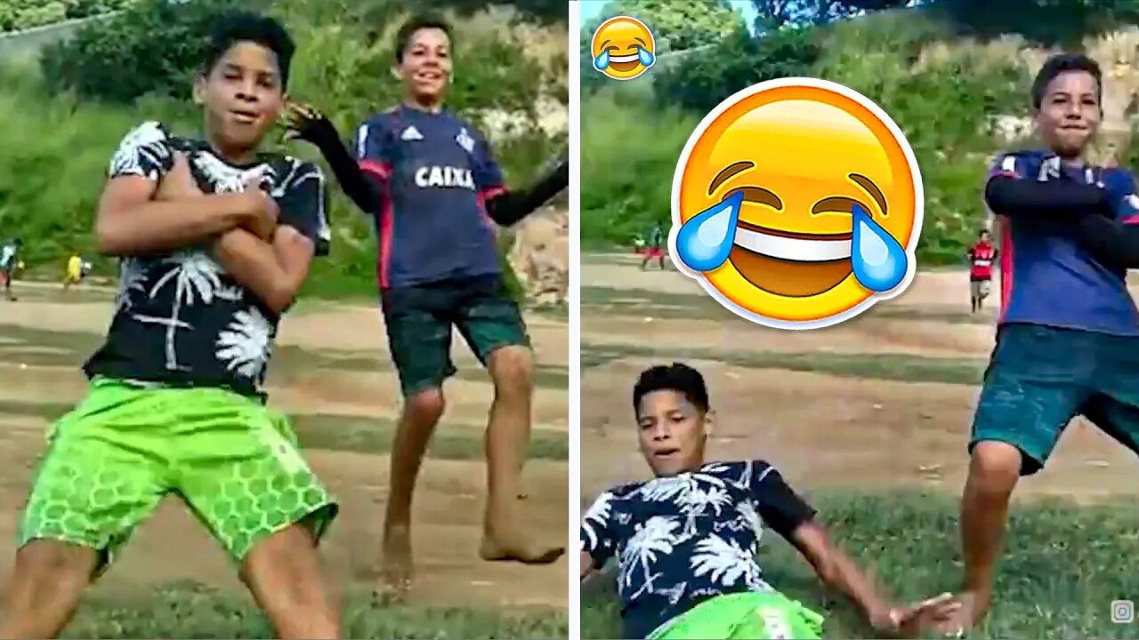 BEST SOCCER FOOTBALL VINES & TIKTOK'S 🤣 FAILS, SKILLS, GOALS