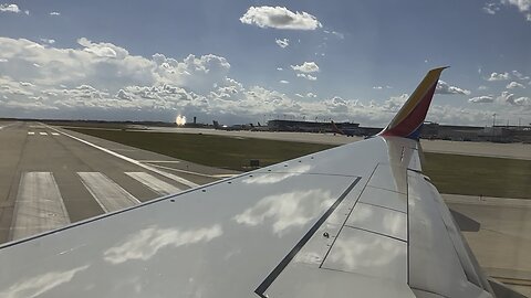 B737-700 HOU Departure