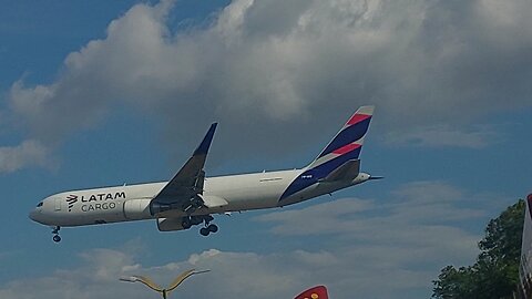 Boeing 767-300ERF PR-ACO coming from Campinas to Manaus
