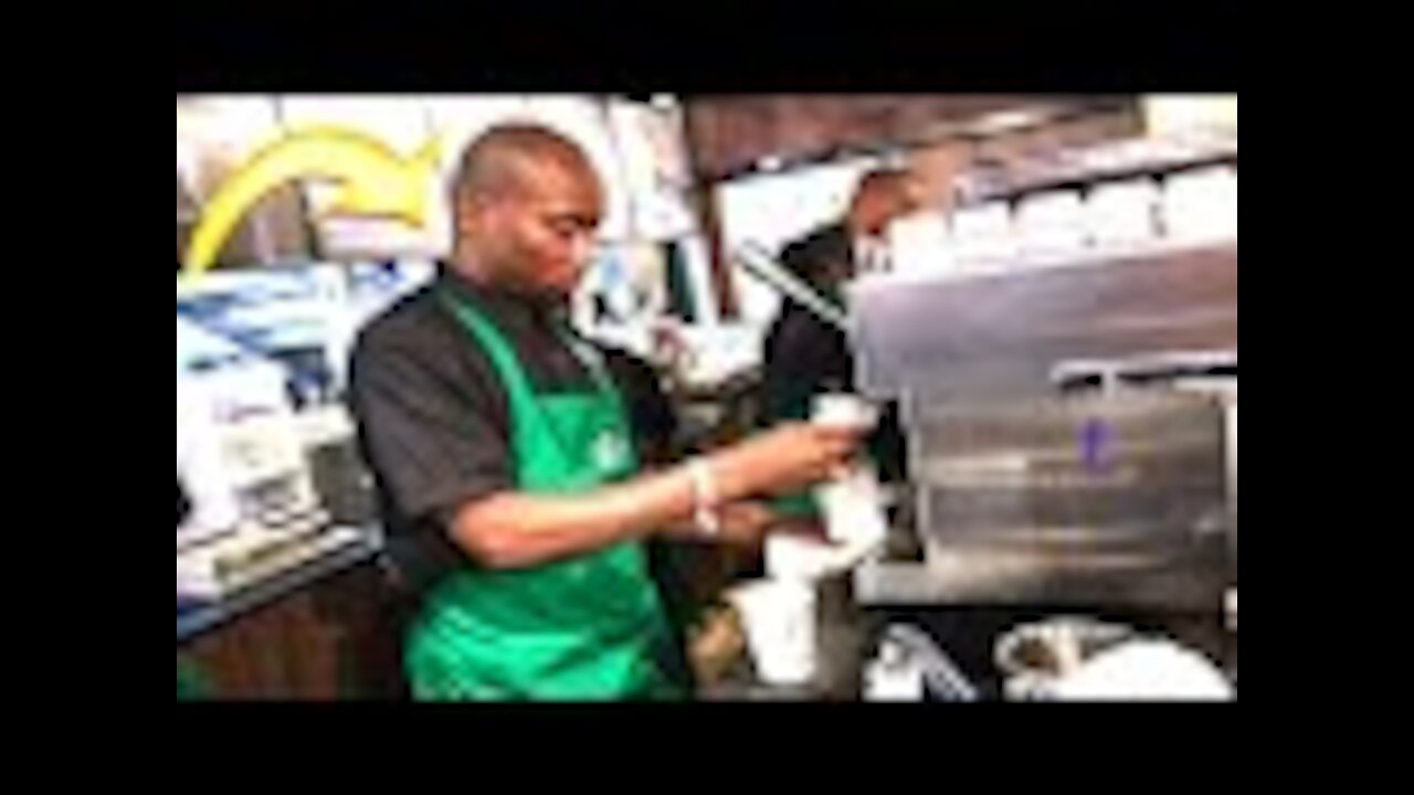 Starbucks worker actually saves a customer’s life after asking one simple question