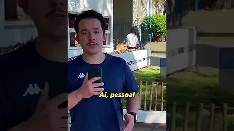 ESSA É A REALIDADE DE ALGUMAS ESCOLAS NO BRASIL!!