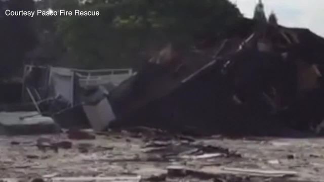 Video shows first home collapsing into Land O' Lakes sinkhole