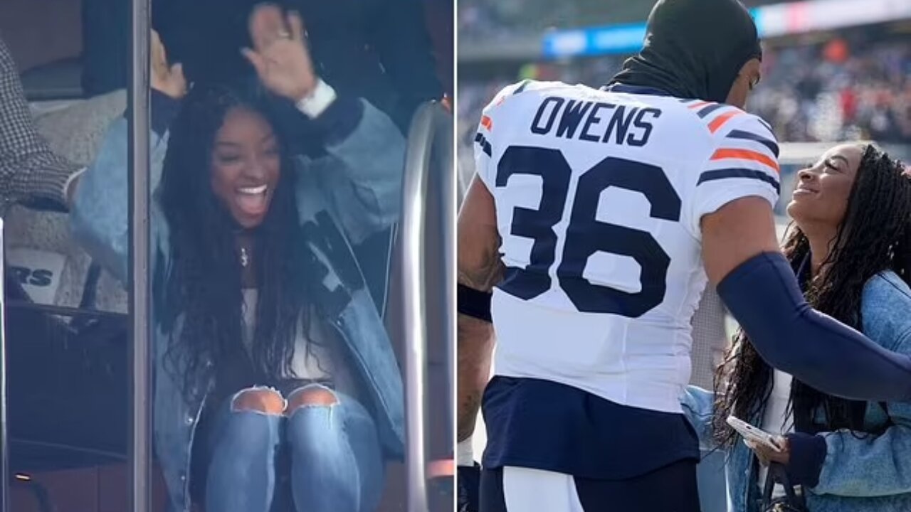 Simone Biles Celebrates Jonathan Owens' Big Play