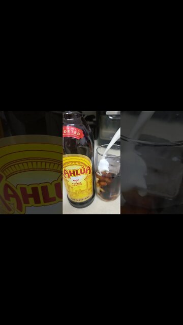 When CryptoHulk makes drinks for his someone special Saturday 🌙.