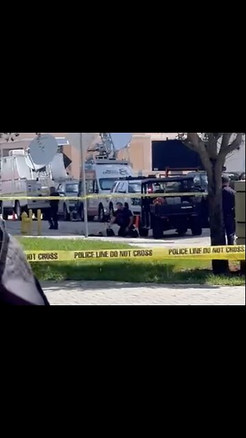 Police investigating a suspicious device found outside Miami courthouse as Trump set to face charges