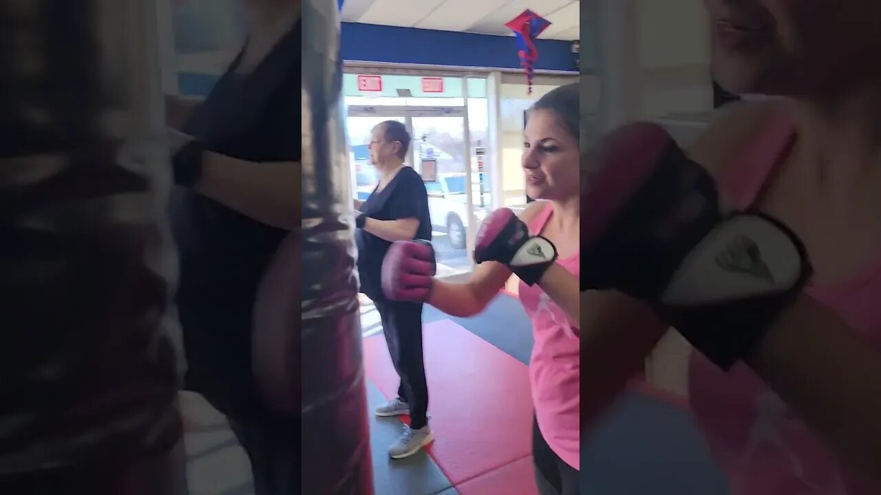 Be thankful for this! #thanksgiving2023 #fitnesskickboxing #bochnerstudio