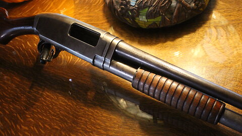 Vintage Firearm Series ep. 95 ( 1913 Winchester Model 12 Shotgun 20 Gauge )