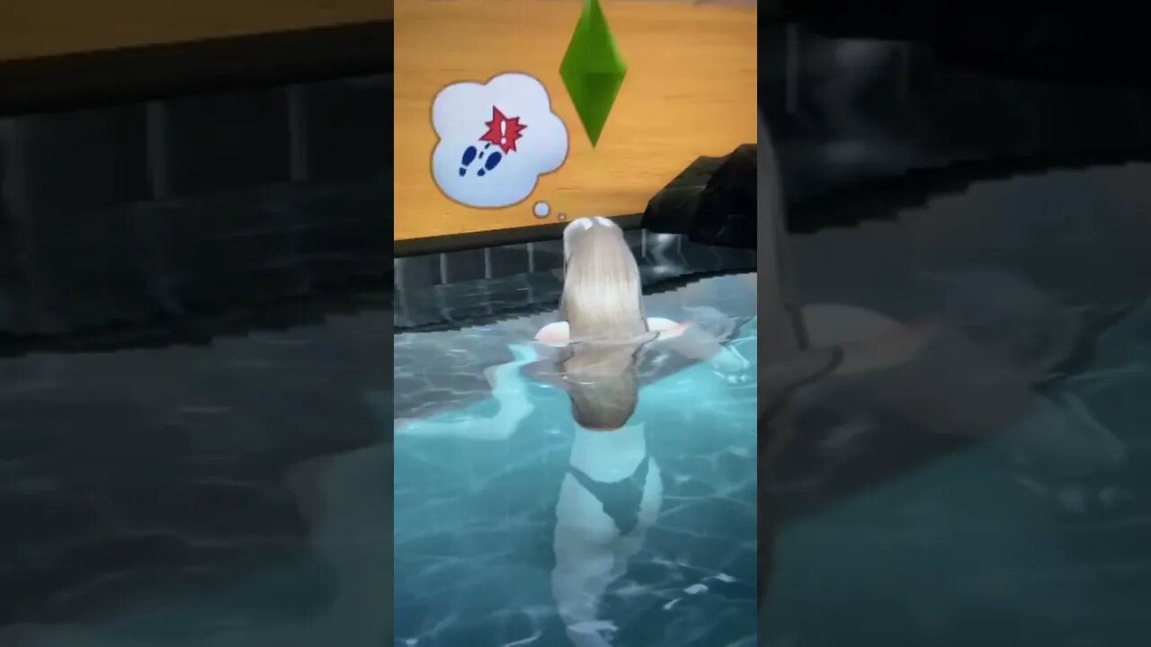 That moment when the ladder disappears Sims 4 #shorts