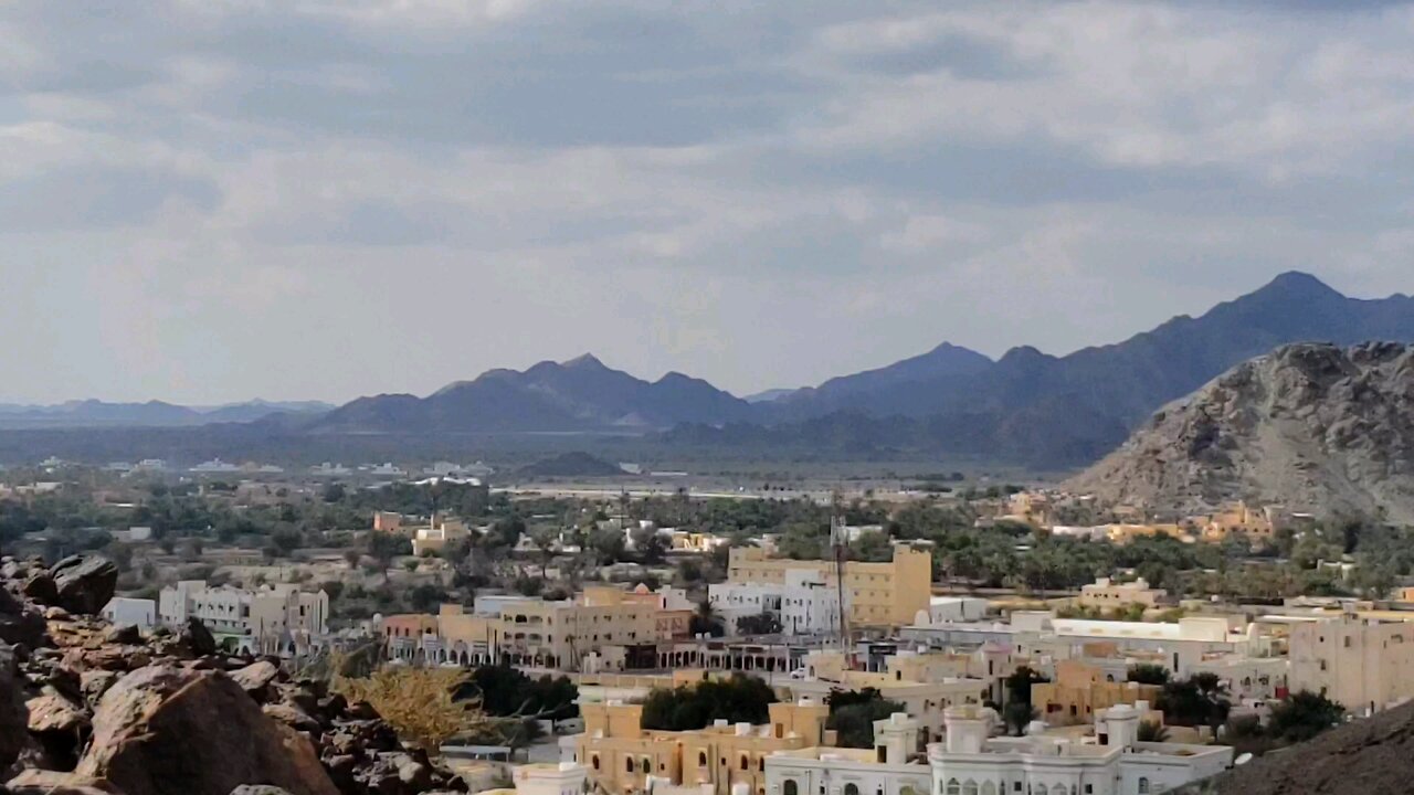 MOUNTAIN VIEW FROM IBRA OMAN