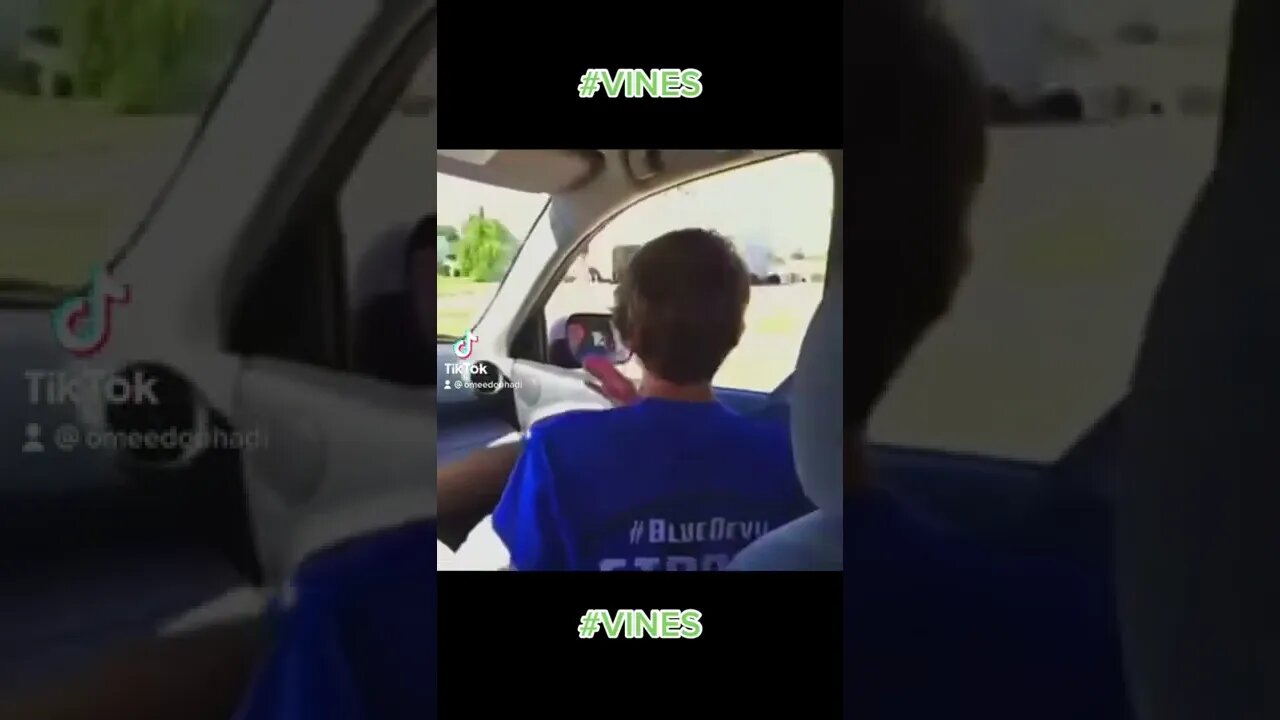 Chicken wings #vines #funny