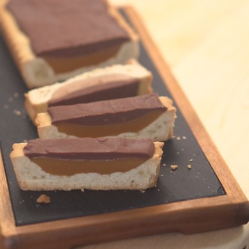 Chocolate caramel tart