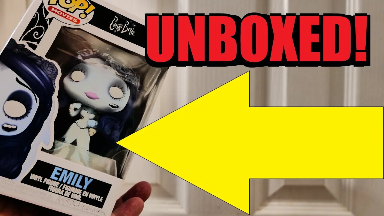 Unboxing a Funko Pop Figure of Emily from The Corpse Bride